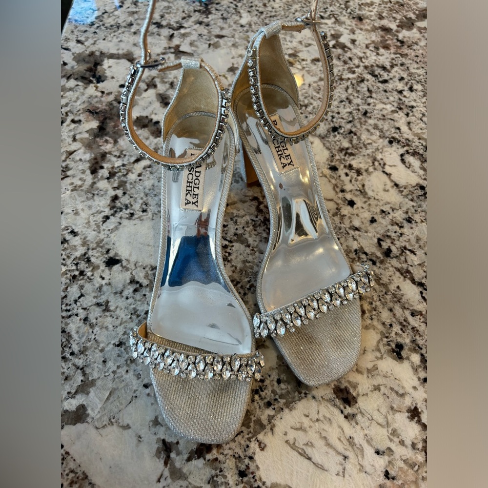 Badgley Mischka strappy sandals